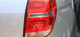 Lampu belakang LED dan model knalpot trapesium baru pada Chevrolet Captiva facelift 2014