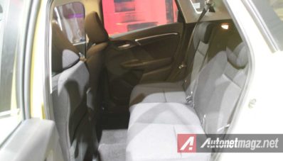 First Impression Review Honda Jazz RS 2014 by AutonetMagz