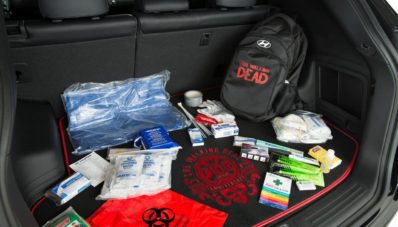 Hyundai Tucson Khusus untuk Fans Berat Serial Walking Dead Hyundai Tucson Khusus untuk Fans Berat Serial Walking Dead