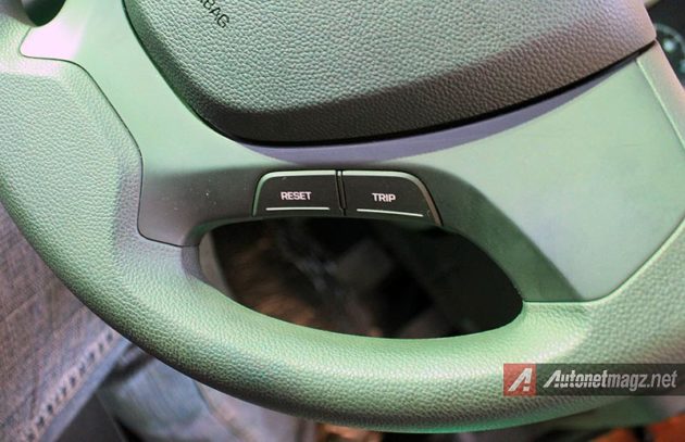 Setir Hyundai Grand i10 dengan tombol pengatur MID