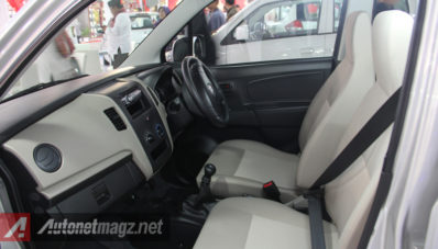 First Impression Review Suzuki Karimun Wagon R Dilago First Impression Review Suzuki Karimun Wagon R Dilago