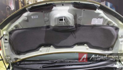 First Impression Review Honda Jazz RS 2014 by AutonetMagz