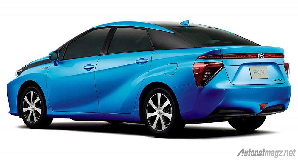 Mobil Baru, Toyota FCV Fuell Cell Hydrogen Vehicle 2015: FCV : Mobil Toyota Berbahan Bakar Hydrogen