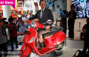 Vespa Luncurkan 4 Motor Sekaligus di Pekan Raya Jakarta Vespa Luncurkan 4 Motor Sekaligus di Pekan Raya Jakarta
