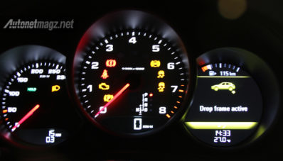 First Impression Review Porsche Macan Indonesia