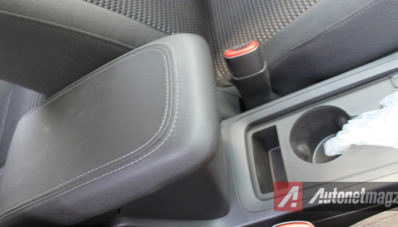 First Impression Review Chevrolet Captiva Facelift 2014 2WD First Impression Review Chevrolet Captiva Facelift 2014 2WD