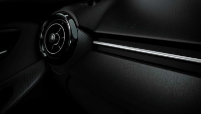 Ini Foto Lengkap Mazda 2 2015 Yang Akan Hadir di Indonesia Tahun Depan! Ini Foto Lengkap Mazda 2 2015 Yang Akan Hadir di Indonesia Tahun Depan!