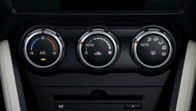Ini Foto Lengkap Mazda 2 2015 Yang Akan Hadir di Indonesia Tahun Depan! Ini Foto Lengkap Mazda 2 2015 Yang Akan Hadir di Indonesia Tahun Depan!