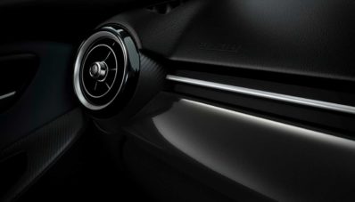 Ini Foto Lengkap Mazda 2 2015 Yang Akan Hadir di Indonesia Tahun Depan! Ini Foto Lengkap Mazda 2 2015 Yang Akan Hadir di Indonesia Tahun Depan!