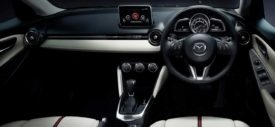 Interior-2015-Mazda2