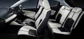 2015-Mazda2-White-Interior