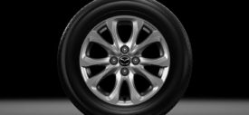 2015-Mazda2-Manual
