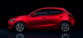 2015-Mazda2-Sporty-Interior