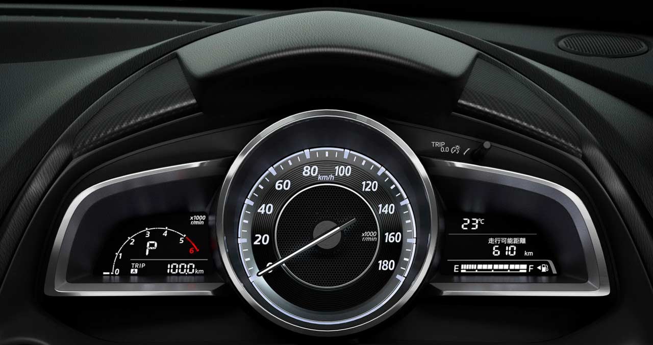 International, 2015-Mazda2-Speedometer: Ini Foto Lengkap Mazda 2 2015 Yang Akan Hadir di Indonesia Tahun Depan!