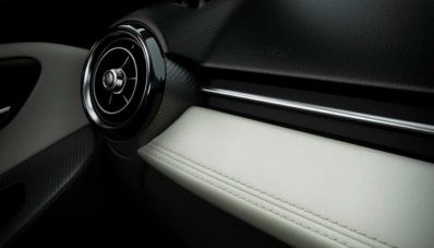 Ini Foto Lengkap Mazda 2 2015 Yang Akan Hadir di Indonesia Tahun Depan! Ini Foto Lengkap Mazda 2 2015 Yang Akan Hadir di Indonesia Tahun Depan!
