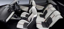 2015-Mazda2-Steering-Wheel