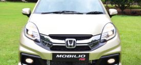 Interior dashboard Honda Mobilio RS hitam