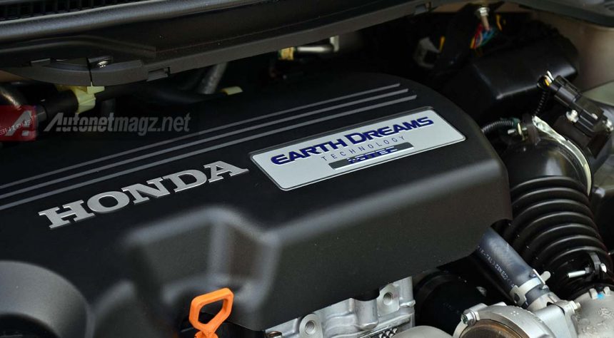 First Impression and Test Drive Review Honda Mobilio Diesel 1.5 i-DTEC M/T First Impression and Test Drive Review Honda Mobilio Diesel 1.5 i-DTEC M/T