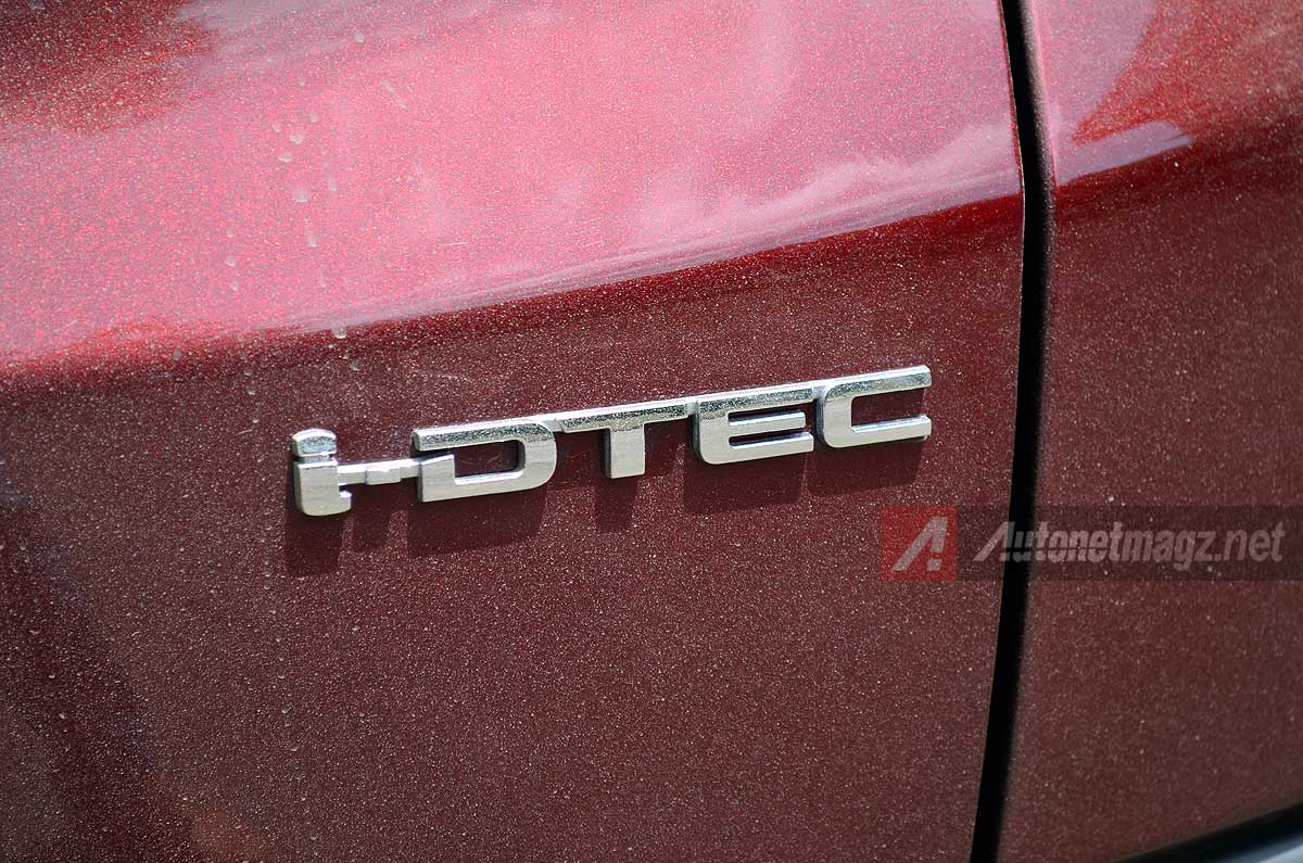 Honda, Emblem i-DTEC Honda Mobilio Diesel: First Impression and Test Drive Review Honda Mobilio Diesel 1.5 i-DTEC M/T