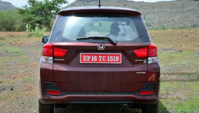 First Impression and Test Drive Review Honda Mobilio Diesel 1.5 i-DTEC M/T First Impression and Test Drive Review Honda Mobilio Diesel 1.5 i-DTEC M/T