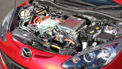 Mesin Hybrid dan Mesin Rotary Penambah Jarak untuk Mazda2 Mesin Hybrid dan Mesin Rotary Penambah Jarak untuk Mazda2