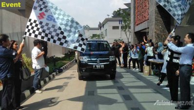 Suzuki Berangkatkan 10 Keluarga Mudik Pakai APV Gratis! Suzuki Berangkatkan 10 Keluarga Mudik Pakai APV Gratis!