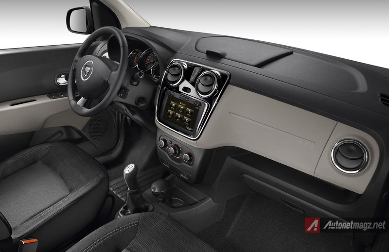 Renault-Lodgy-Interior
