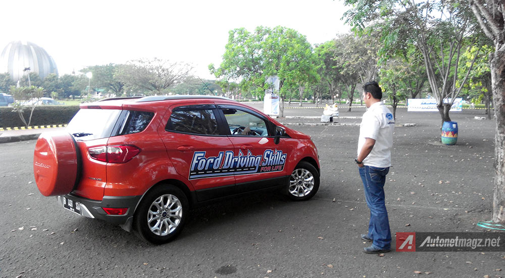 Berita, Tes-Praktek: Kampanye Safety Driving ala Ford Kembali Digelar