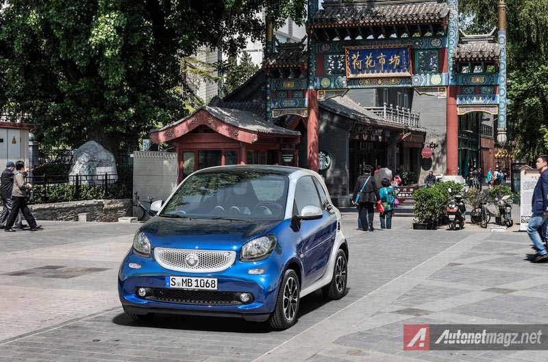 Berita, Wallpaper-Smart-ForTwo-Chinatown: Smart ForTwo 2015 Akhirnya Muncul Juga