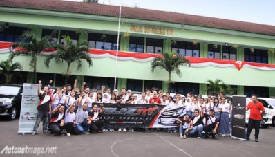 Toyota Indonesia bersama Velozity Berikan Edukasi Safety Driving kepada Siswa SMU Toyota Indonesia bersama Velozity Berikan Edukasi Safety Driving kepada Siswa SMU