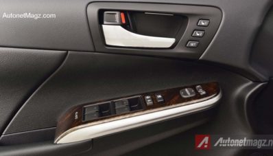 Toyota Camry Facelift 2015 Hadir di Rusia