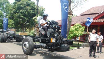 Mercedes-Benz Kerahkan 130 Sasis untuk Bus Pariwisata