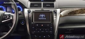 Wooden-Panel-Toyota-Camry-Facelift-2015