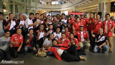 Toyota Indonesia bersama Velozity Berikan Edukasi Safety Driving kepada Siswa SMU Toyota Indonesia bersama Velozity Berikan Edukasi Safety Driving kepada Siswa SMU