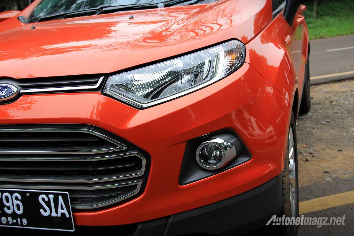 Ford, Lampu senja LED Ford EcoSport: Review Ford EcoSport 1.5L tipe Titanium oleh AutonetMagz [with Video]