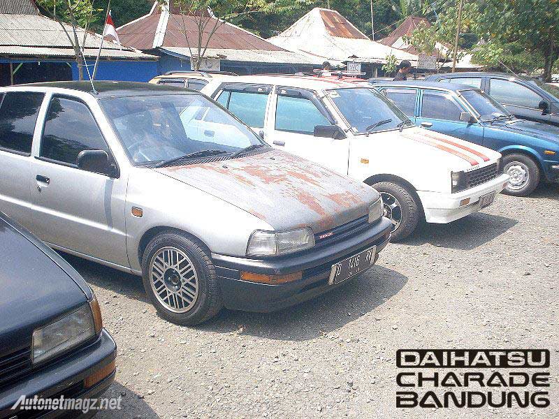 Daihatsu, Mobil retro Daihatsu Charade dengan kap ala rusty style: Gathering Daihatsu Charade se-Jawa Barat