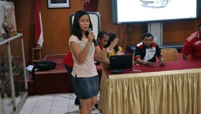 Toyota Indonesia bersama Velozity Berikan Edukasi Safety Driving kepada Siswa SMU Toyota Indonesia bersama Velozity Berikan Edukasi Safety Driving kepada Siswa SMU