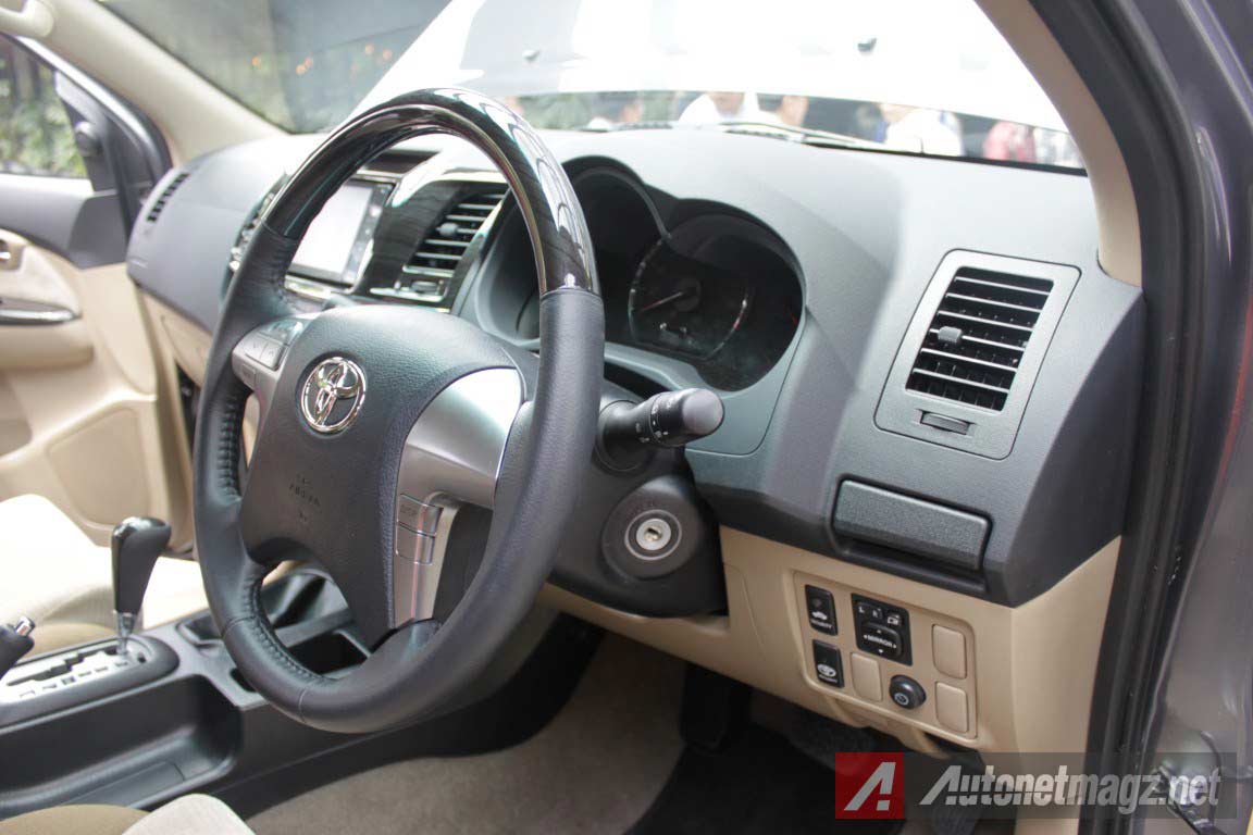 Mobil Baru, Setir-Toyota-Fortuner: Toyota Fortuner Diesel 4×4 Hadir di Indonesia