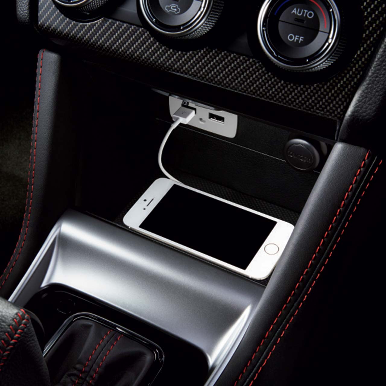 International, Subaru-WRX-iPhone: Subaru WRX S4 Versi Jepang Lebih Bertenaga dan Aman