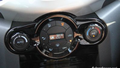 Review Ford EcoSport 1.5L tipe Titanium oleh AutonetMagz [with Video]