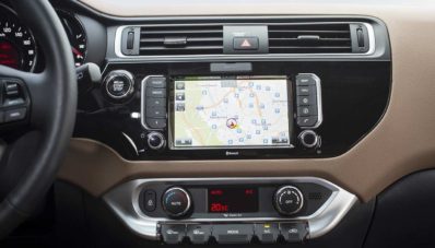 KIA Rio Facelift 2015 Akan Hadir di Paris Motorshow KIA Rio Facelift 2015 Akan Hadir di Paris Motorshow