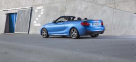 BMW-2-Series-Convertible-Phone-Dock
