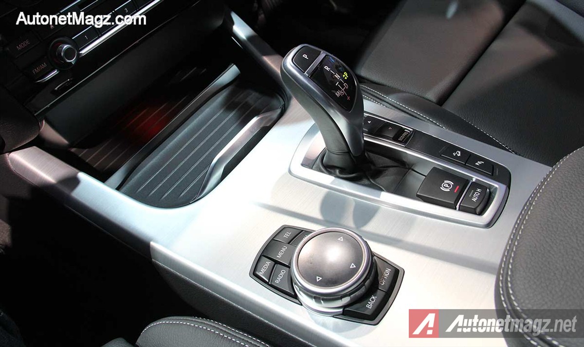 BMW, BMW-X4-Indonesia-Controller-Command: BMW X4 Diluncurkan di IIMS 2014