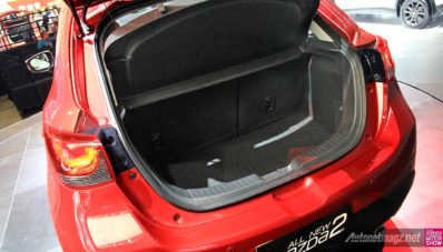 [Exclusive] First Impression Review Mazda 2 SkyActiv 2015 Indonesia [with Video]