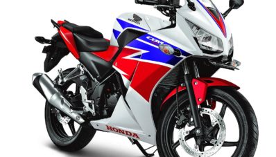 Harga Honda CBR 150 R Lokal Lebih Murah Dari Yamaha R15 Harga Honda CBR 150 R Lokal Lebih Murah Dari Yamaha R15