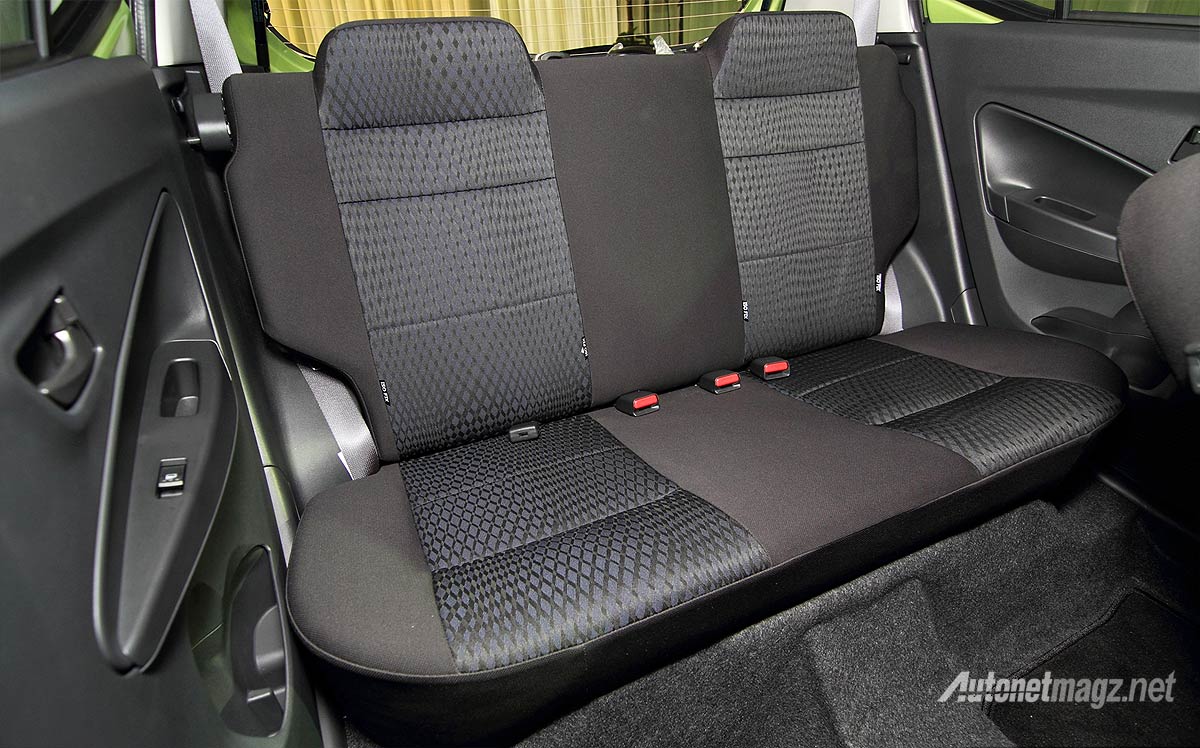 Berita, City car dengan ruang belakang luas Perodua Axia si kembar Agya Ayla: First Impression Review Perodua Axia, Kembaran Agya-Ayla di Malaysia