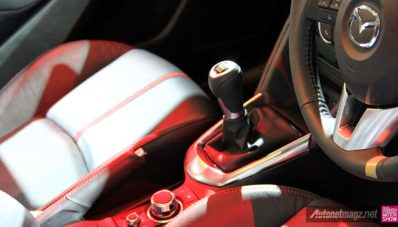 [Exclusive] First Impression Review Mazda 2 SkyActiv 2015 Indonesia [with Video]