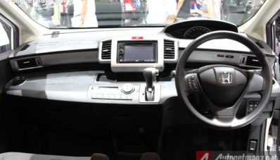 Honda Freed Facelift 2014 Akan Menjadi Penentu Nasib Honda Freed Facelift 2014 Akan Menjadi Penentu Nasib