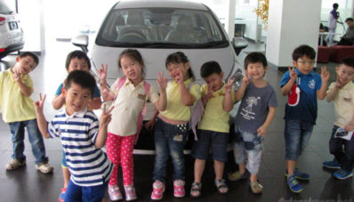 KIA Mengajak Anak-Anak Mengenal Dunia Otomotif