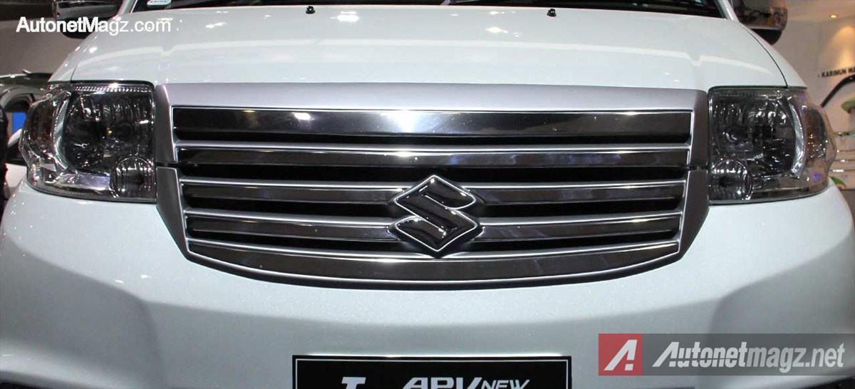 IIMS 2014, Grille-Suzuki-APV-Luxury: Suzuki APV Luxury 2014 v.2 Hadir di IIMS 2014